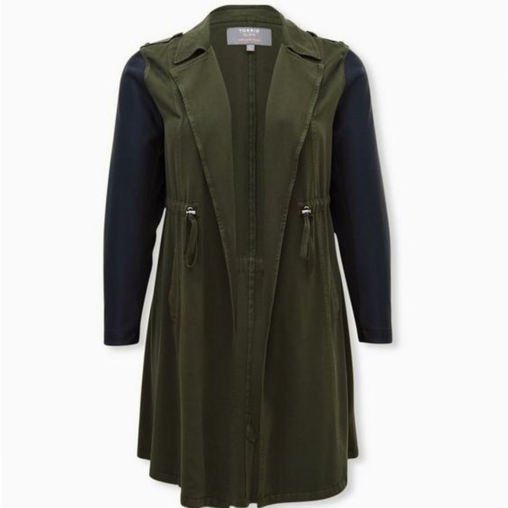 Torrid Olive Green Twill & Faux Leather Anorak NWOT - Picture 2 of 3